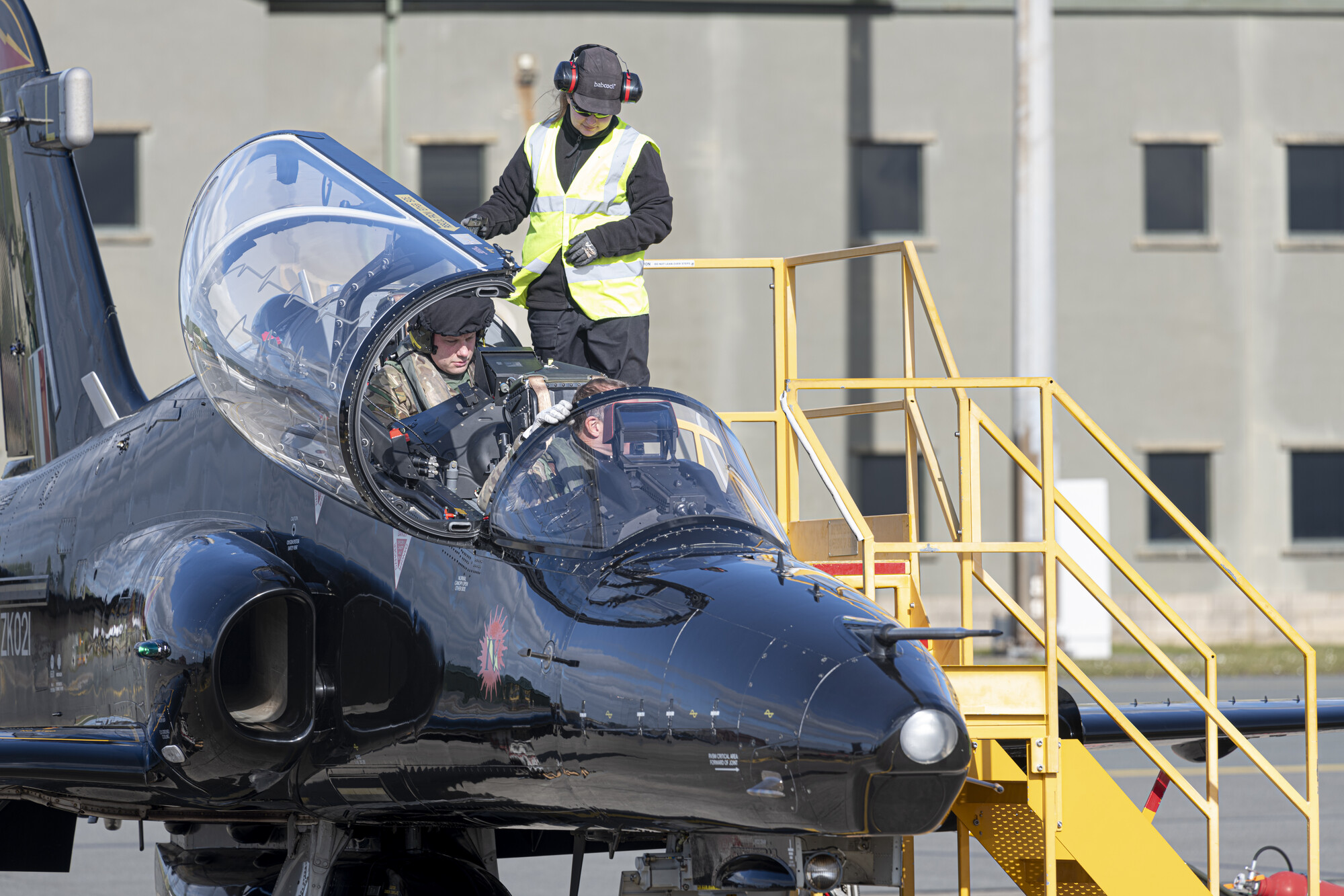 Hawk support and maintenance